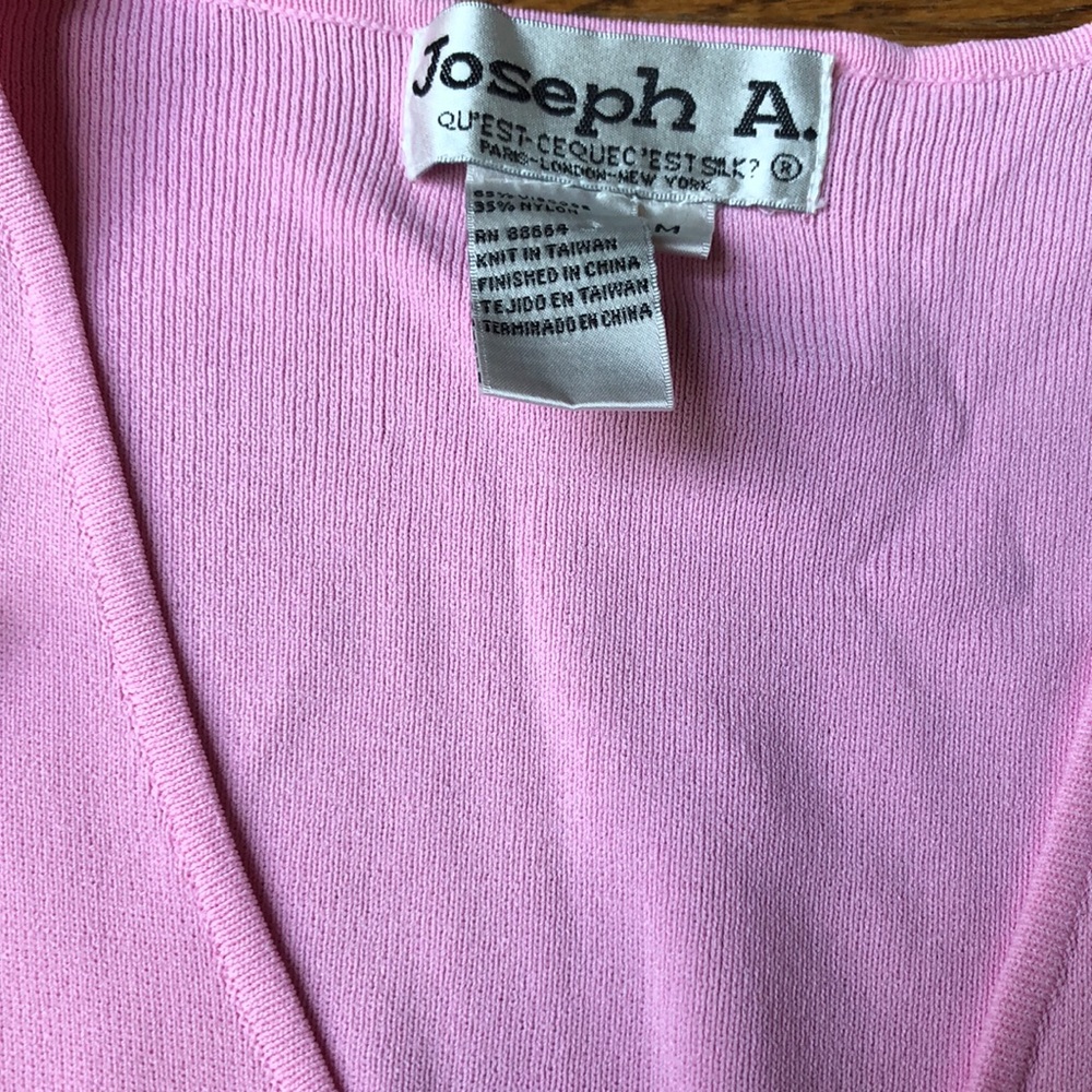 Pink sweater set. - Picture 3 of 6